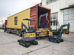  沃爾華集團一批小型挖掘機出口歐洲市場