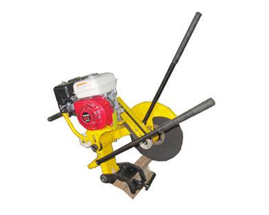 NQG-5Ⅲ型內燃鋸軌機