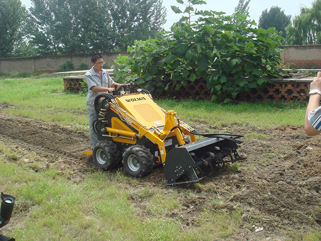 小型滑移裝載機GN380可安裝屬具6